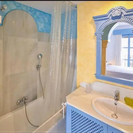 Puerto Banus 2 Bedrooms P2