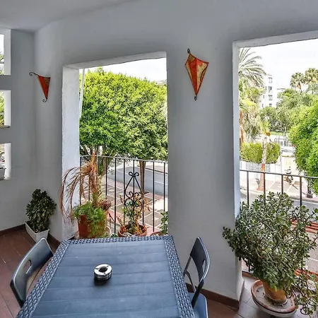 Puerto Banus 2 Bedrooms P2 *