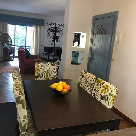 Puerto Banus 2 Bedrooms P2 Apartment
