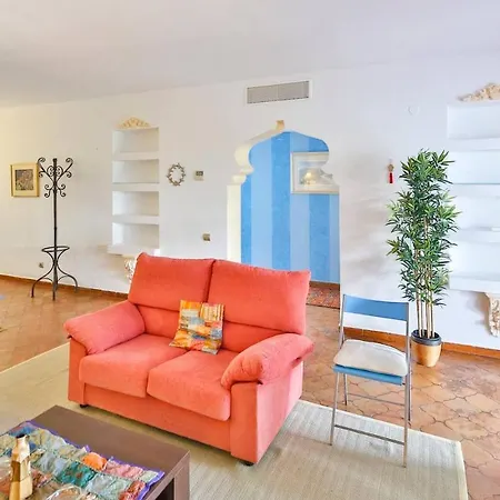 Puerto Banus 2 Bedrooms P2 *