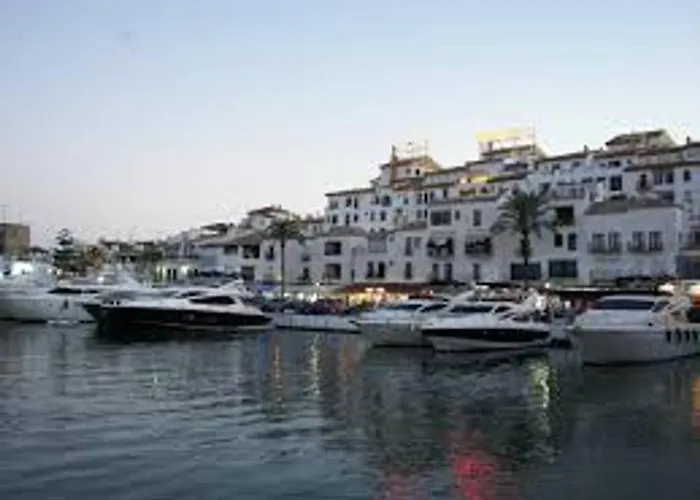 Lejlighed Puerto Banus 2 Bedrooms P2 *