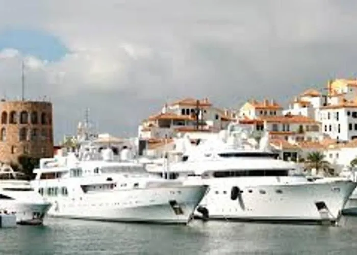 Puerto Banus 2 Bedrooms P2 Lejlighed