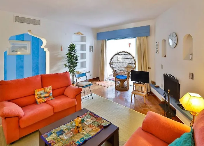 Puerto Banus 2 Bedrooms P2 * Marbella