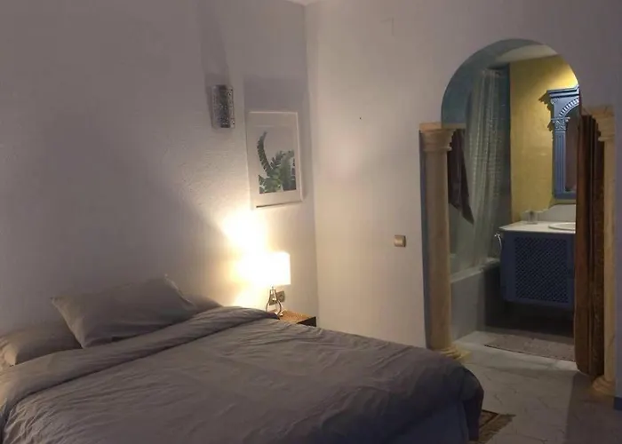 Puerto Banus 2 Bedrooms P2 Marbella