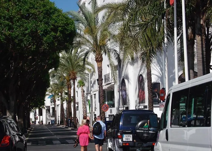 Puerto Banus 2 Bedrooms P2 *